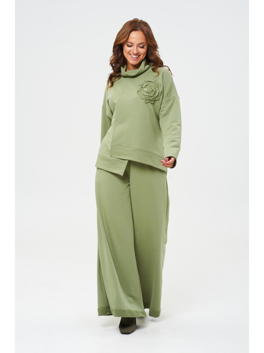 Брючные костюмы 11521 олива 7421₽