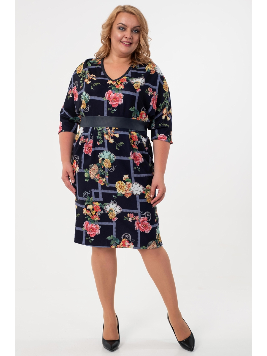 Одежда плюс сайз для женщин интернет магазин. Магазин полная мода. Интернет магазин женской одежды. Стильная одежда для полных женщин. Красное платье для полных с квадратным вырезом размера 54.