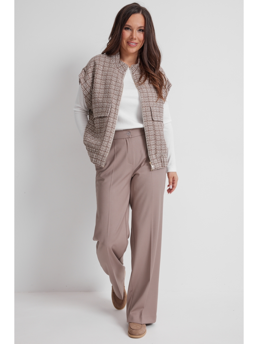 Брючные костюмы 2624 коричневые тонамолочный 14580₽