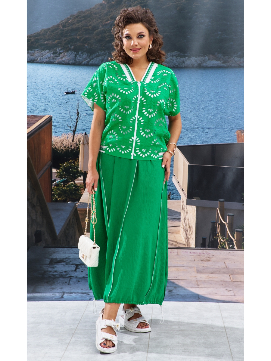 Юбочные костюмы 25663 зелёная трава 12931₽