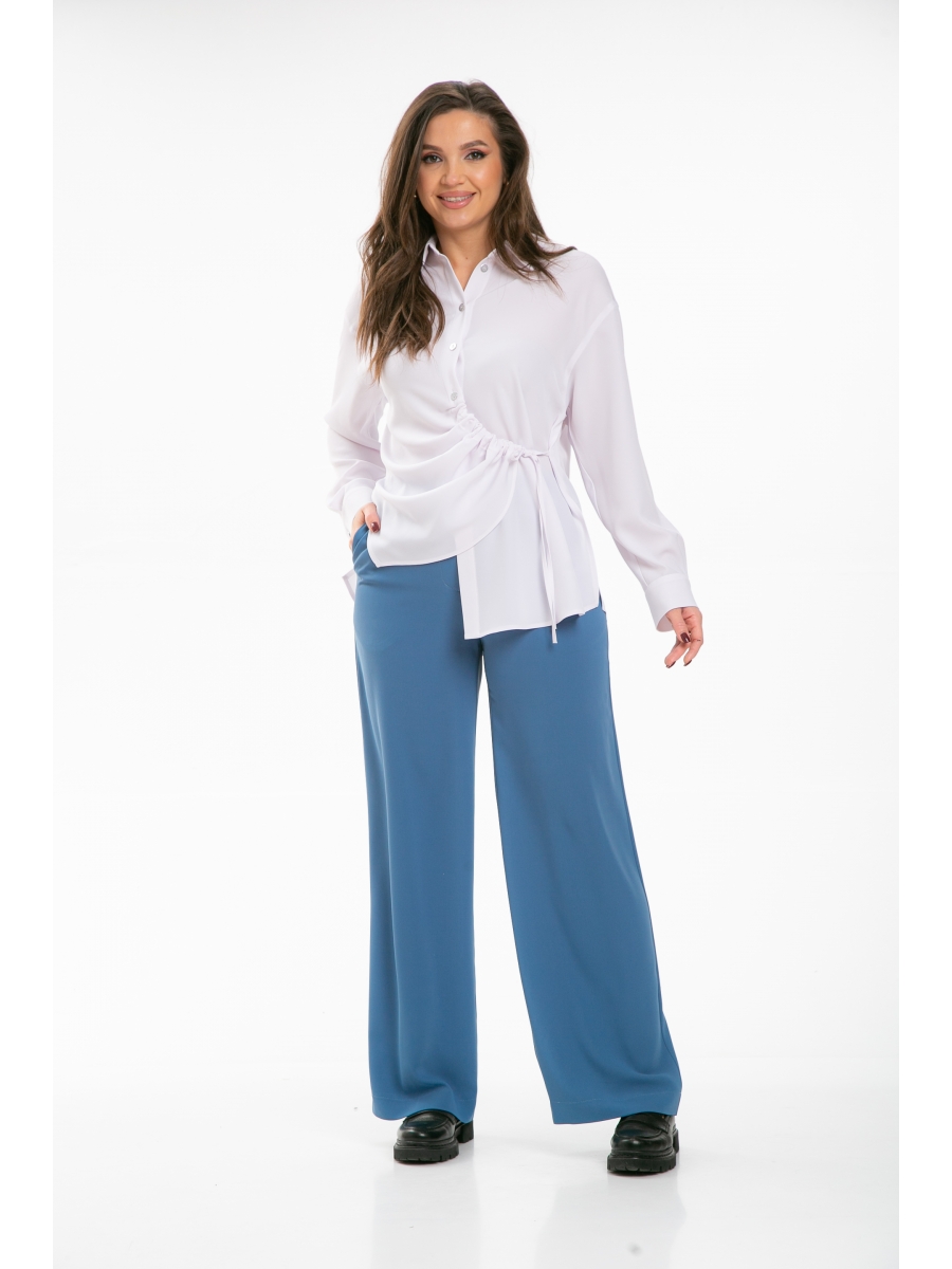 Брючные костюмы М-1328 белыйморская волна 10612₽