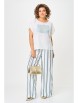Брючный костюм артикул: 1431 белый, голубая полоска от Мишель Шик - вид 1