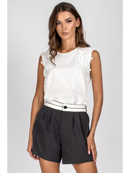 715 молочный