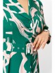 Платье артикул: 871 изумрудно-зелёный в бежево-молочный принт от Swallow - вид 5